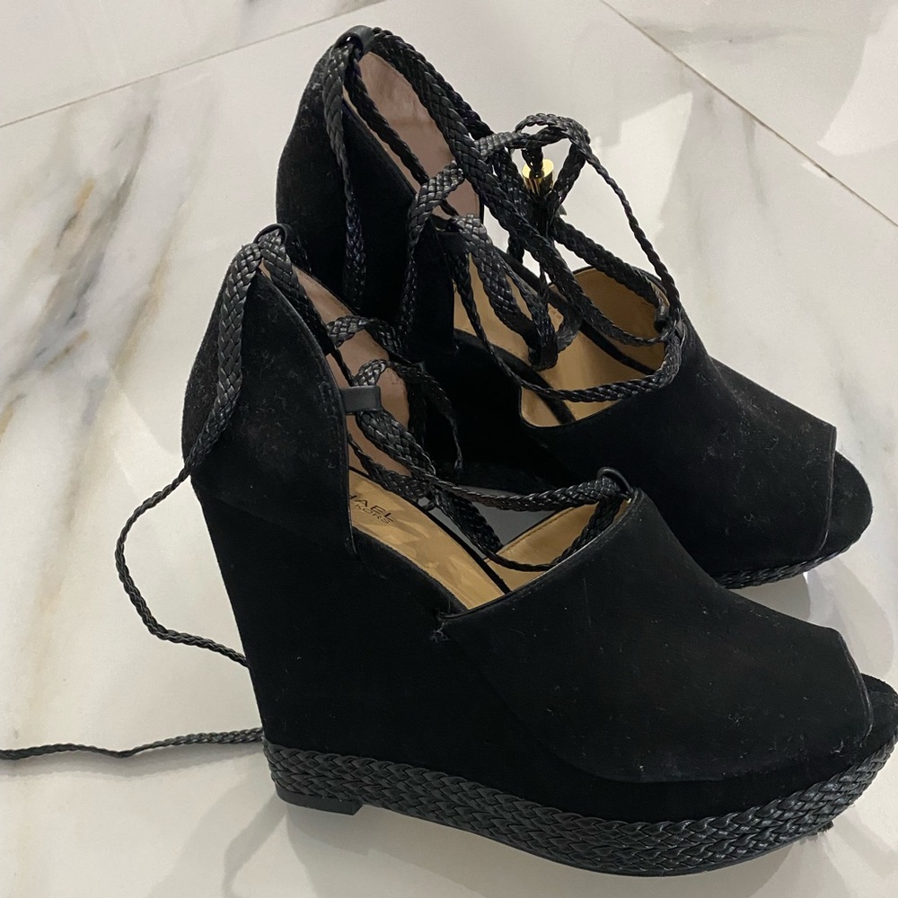 Micheal Kors wedges